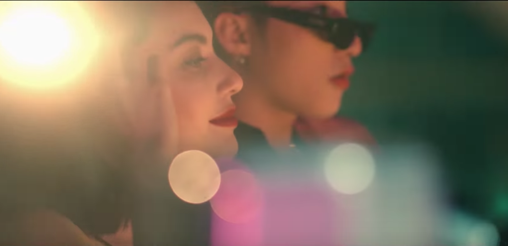 Mai Davika chia sẻ trailer MV Chạy ngay đi trên Instagram cá nhân Mai Davika chia sẻ trailer MV Chạy ngay đi trên Instagram cá nhân